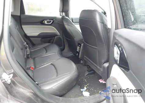 2022 Jeep Compass Limited 4X4 из США, поврежденный, VIN 3C4NJDCB0NT132239